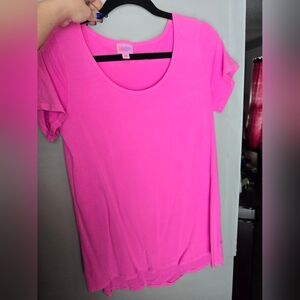 LuLaRoe Bright Pink Short Sleeve Tee